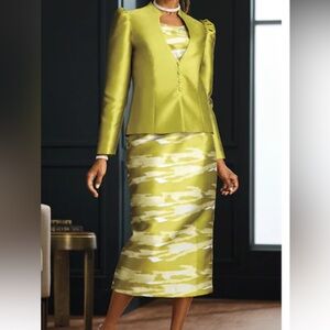 NWOT ASHRO Nicolette 3 piece Skirt Suit Set - flattering, versatile, stunner